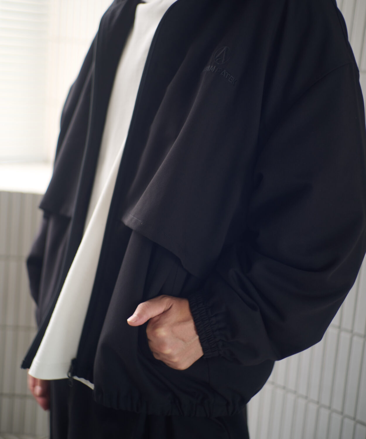 standcollarblouson_AP2523005_アウター1