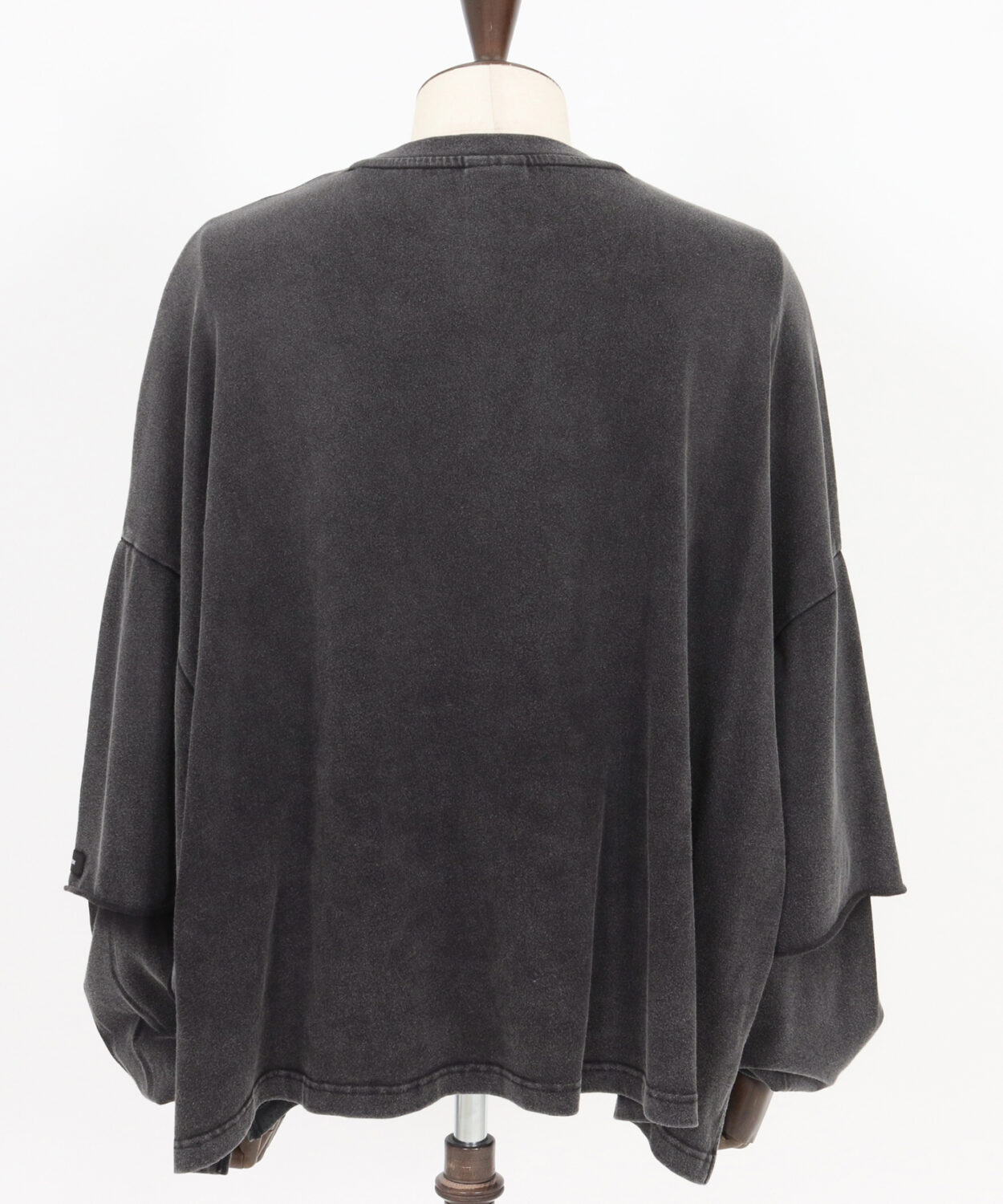 【予約商品10月中旬〜下旬】wideboxcutlayeredlongsleeve_AP2524023_トップス7