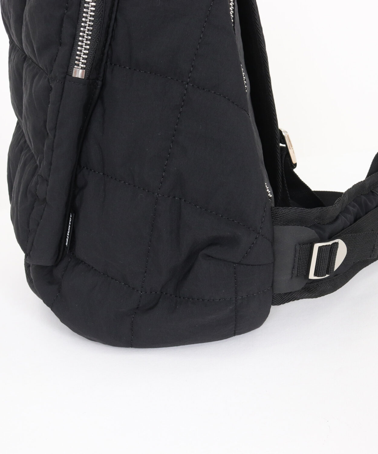 squarequiltslingbag_AP2529003_バッグ7
