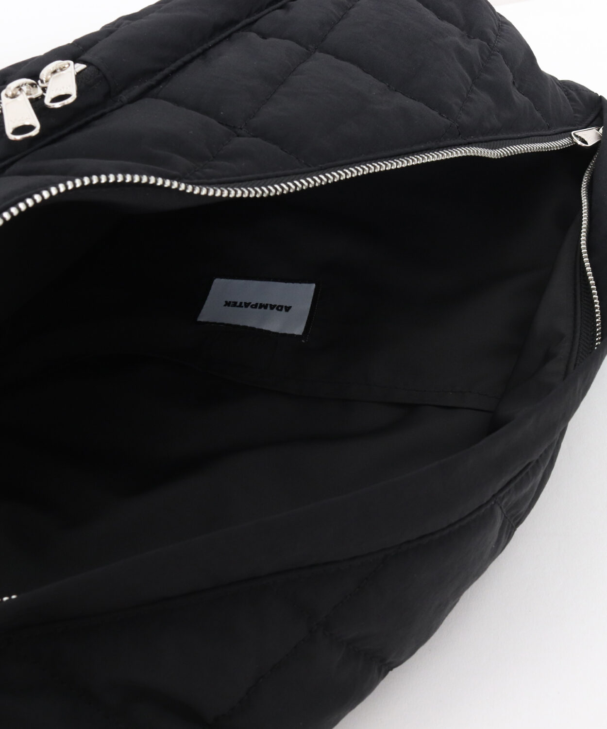 squarequiltslingbag_AP2529003_バッグ9