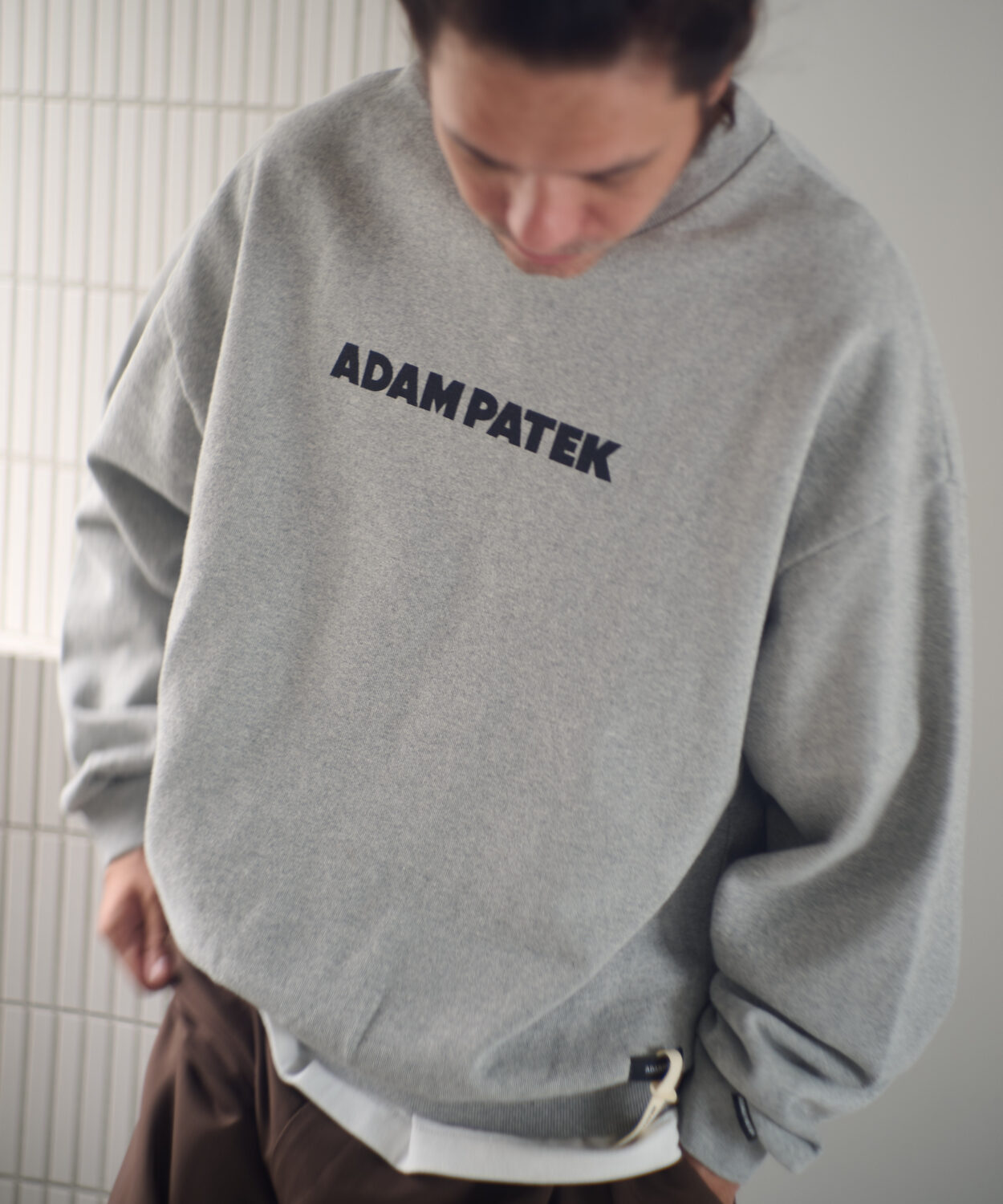 【予約商品10月中旬〜下旬】logocrewneck_AP2524025_トップス6