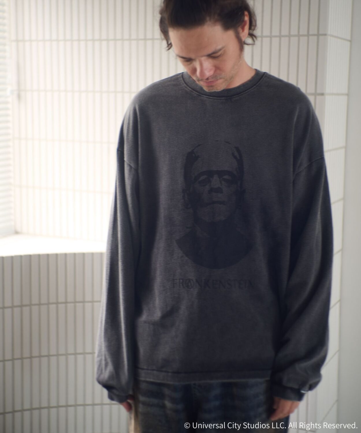 【予約商品10月下旬】Frankensteinportraitlongsleeve_AP2524019_トップス4