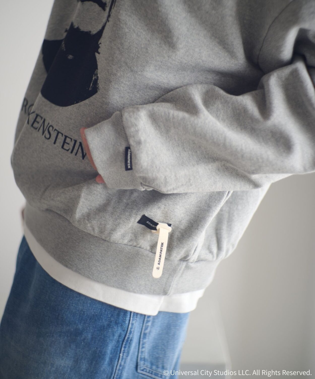 【予約商品10月下旬】Frankensteinportraitcrewneck_AP2524020_トップス5