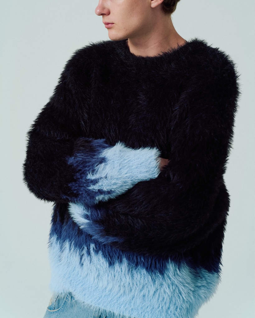 distortedchevronpatterncrewneck_AP2521026_トップス12