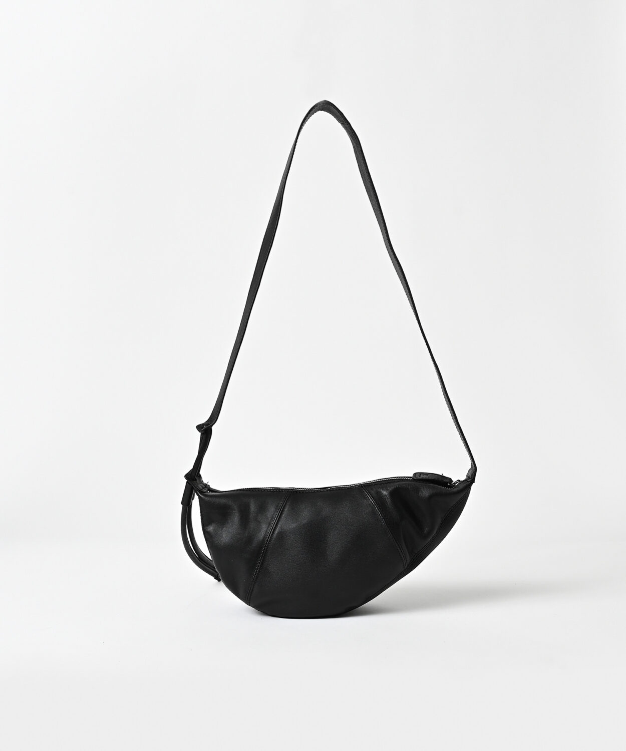 waterrepellentleatherminishoulderbag_AP2619001_バッグ2