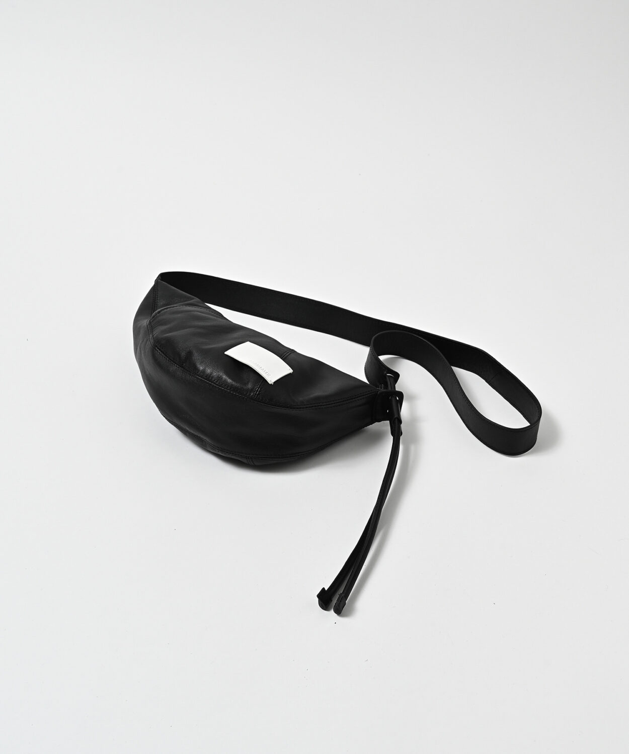 waterrepellentleatherminishoulderbag_AP2619001_バッグ3