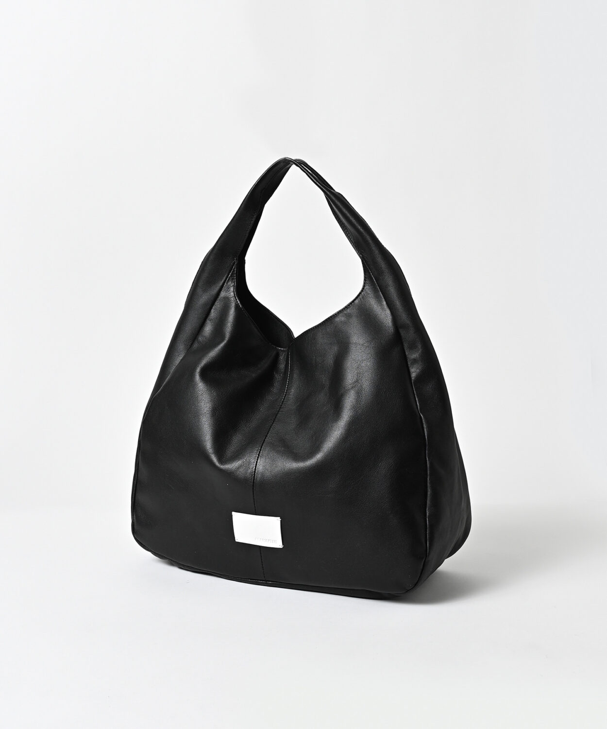 waterrepellentleatheroneshouldertotebag_AP2619004_バッグ1